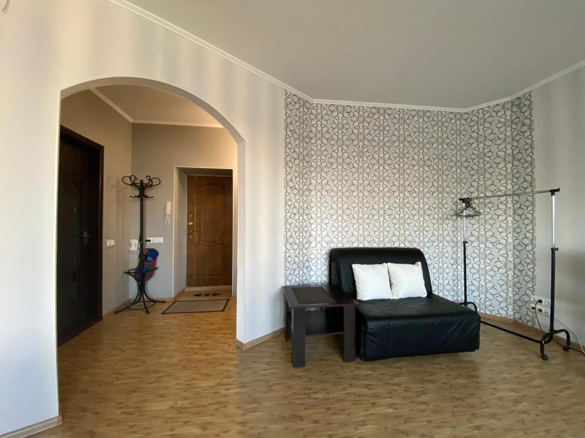 Podillia Modern Apartment Vinnytsia Exterior photo
